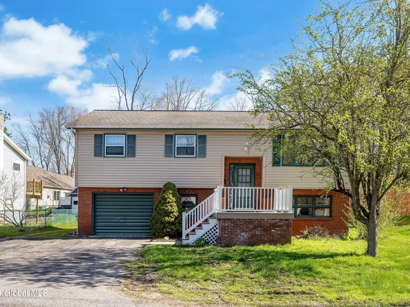 2 Georgia Court, Rensselaer, NY 12144