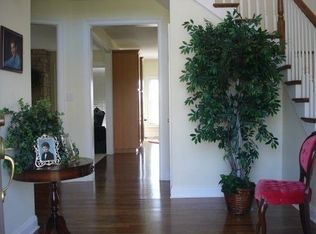 106 Windermere Ct, Mcmurray, PA
