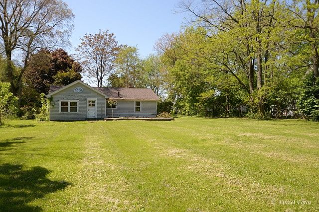 2nd image of 251 Bradwell Rd