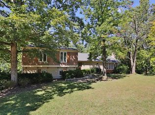 1994 Indian Head Rd, Dayton, OH 45459