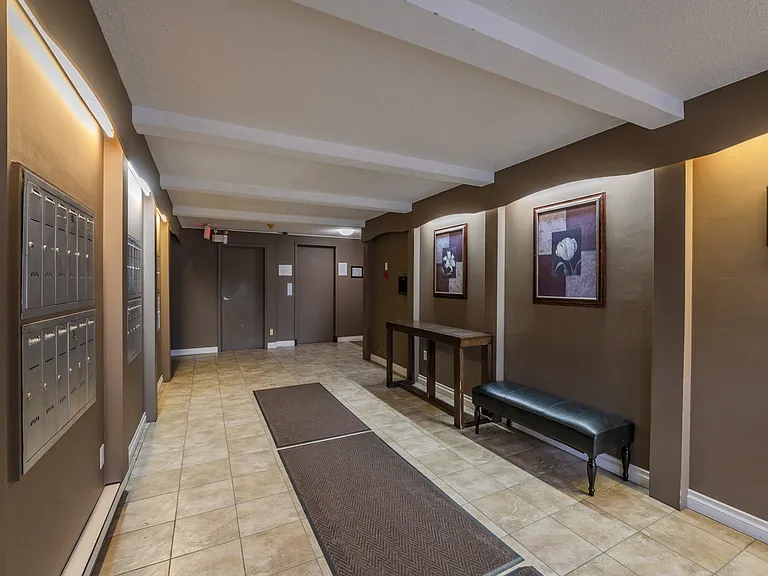 165 Edmonton Ave — Photo 1