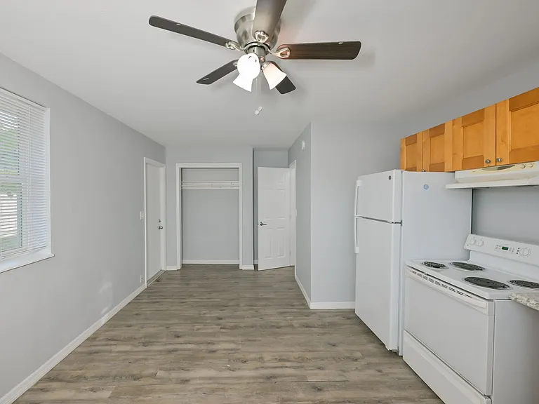 1956 McMullen Rd #2 — Photo 11