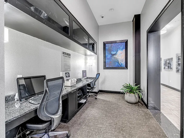 Artessa Apartments — Photo 20