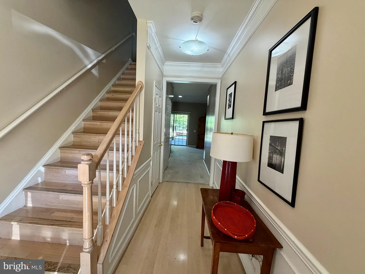 3 bed, 4.0 bath, 2184 sqft, $2,995 — Photo 2