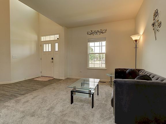 3rd image of 25020 W Selfridge Ct