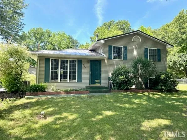 795 N State Route 23, Knox, IN 46534