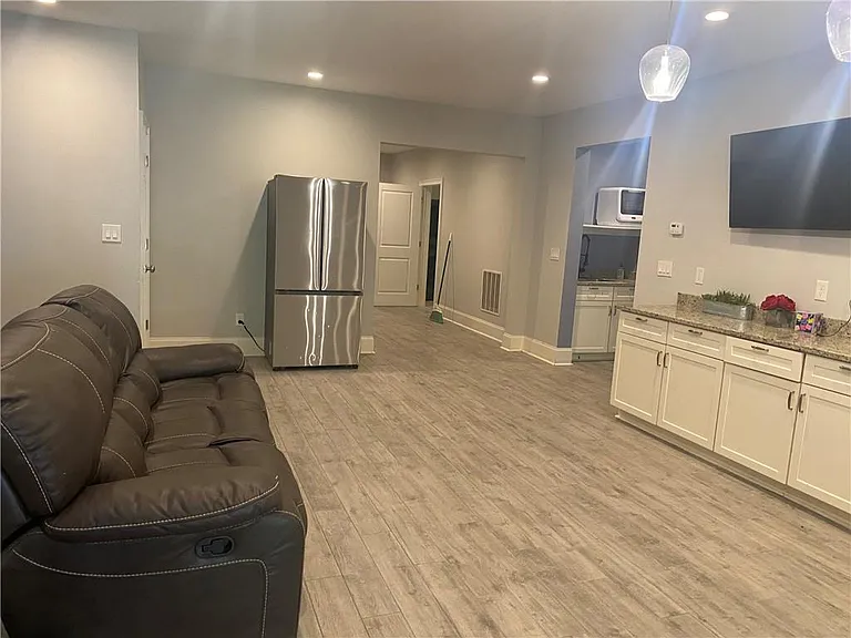 3816 Chamblee Dunwoody Rd — Photo 6