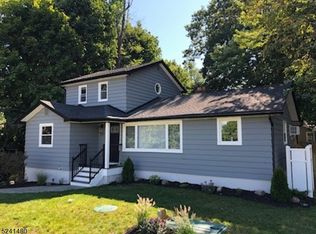 197 Highland Lakes Rd, Highland Lakes, NJ 07422