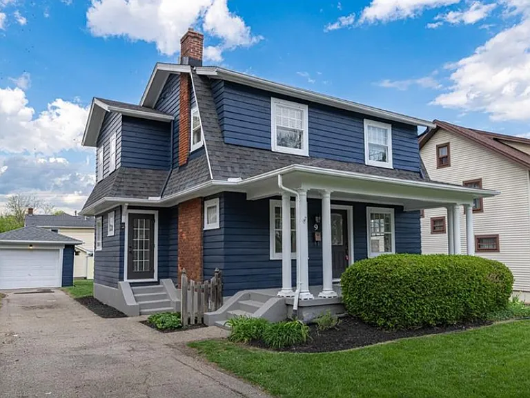 9 Wiltshire Blvd — Photo 1