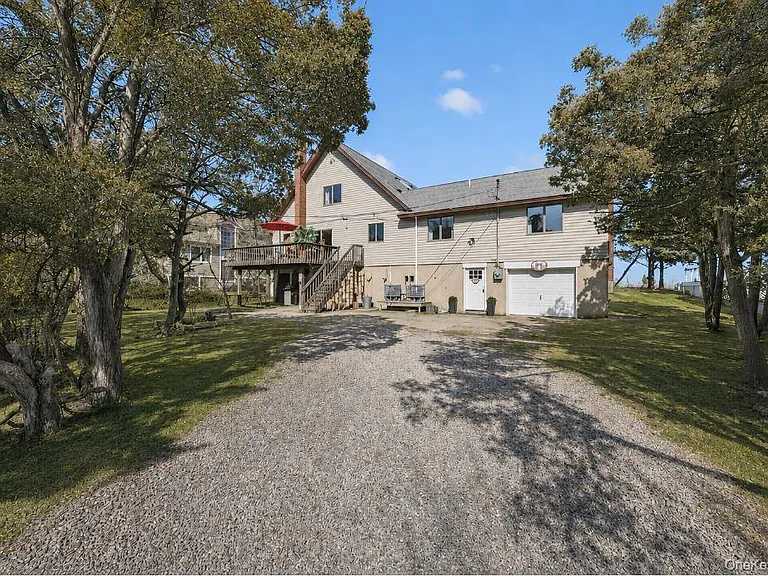171 Harbor Beach Rd — Photo 43