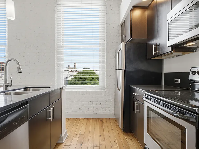 601 Stockton St #203 — Photo 21
