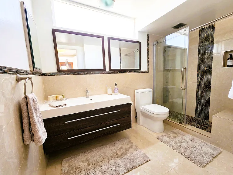 2851 NE 183rd St #905E — Photo 9