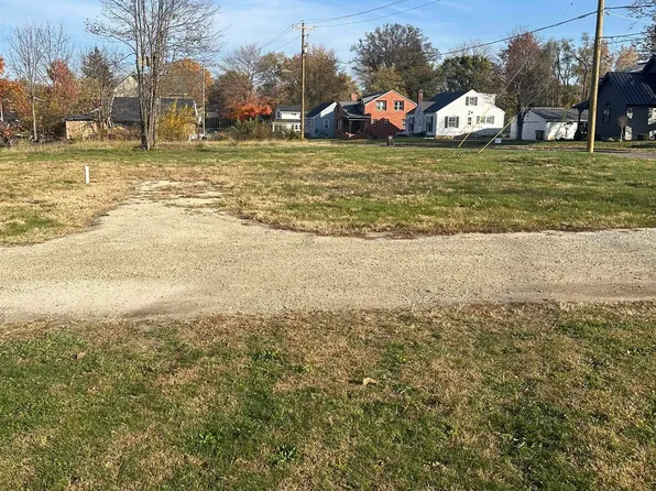 109-113 Metz St, Winchester, IN 47394