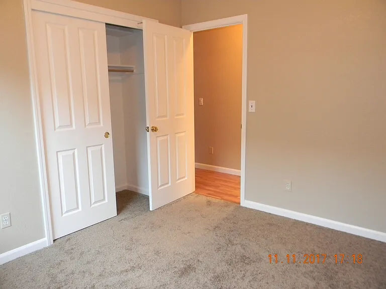 589 Alden Way — Photo 35