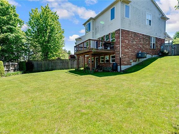 4th image of 298 Garth Massey Dr