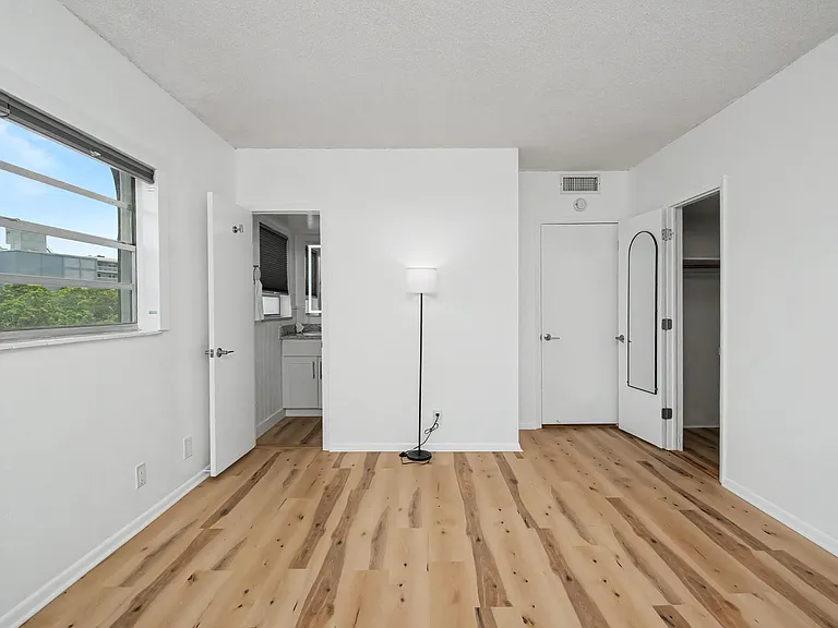 5501 NW 2nd Ave #3140 — Photo 13