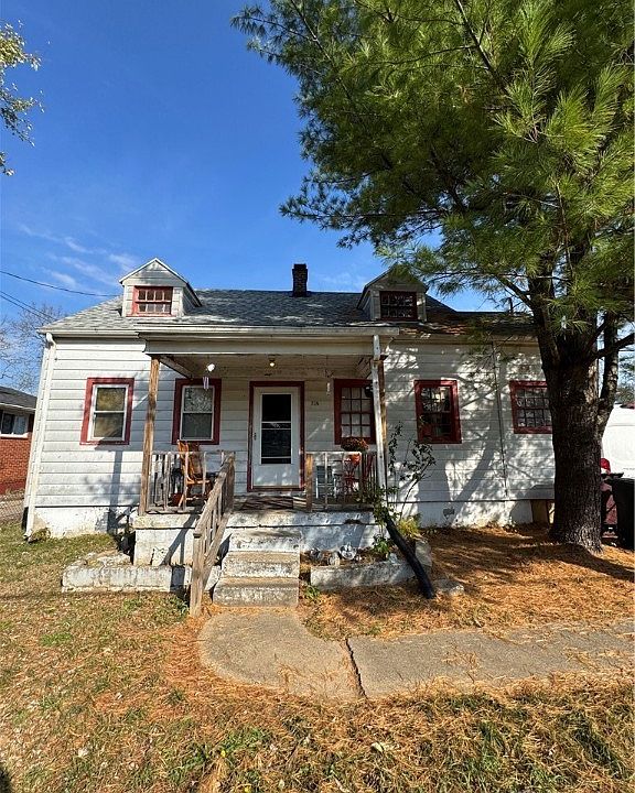 1st image of 612 N Pleasant Valley Ave