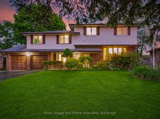 2072 Sava Cres, Mississauga, ON L5A1E1