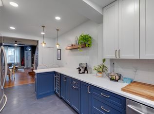 894 N Bailey St, Philadelphia, PA 19130