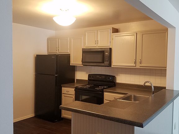 2nd image of 12379 Bronco Hill Dr APT C