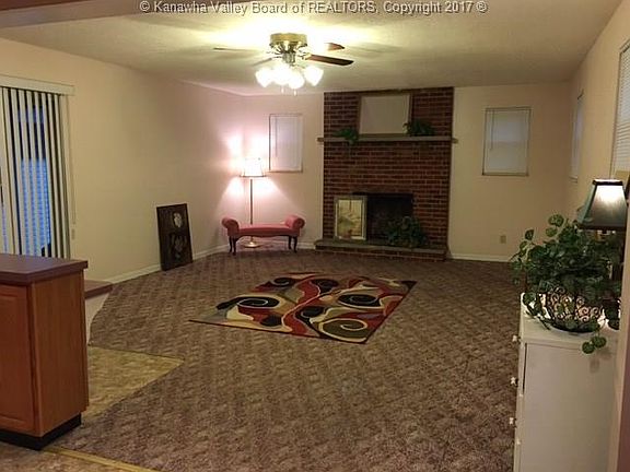 3rd image of 4725 Venable Ave SE