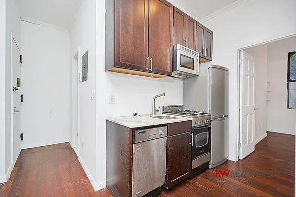 Rented by Keller Williams NYC | media 5