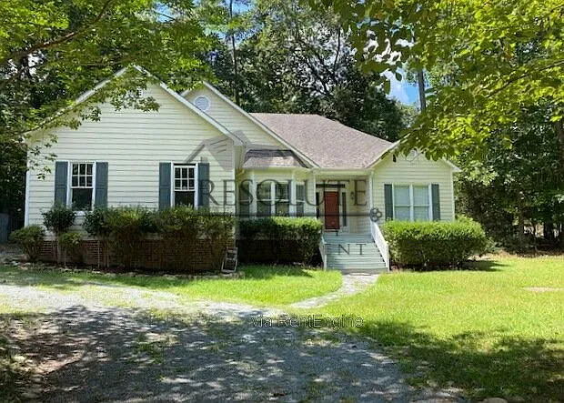 100 Woodbend Ct