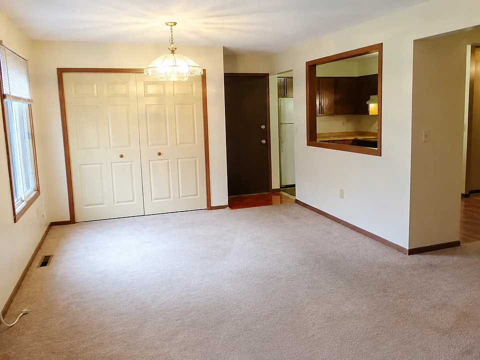 902 Wescott Trl