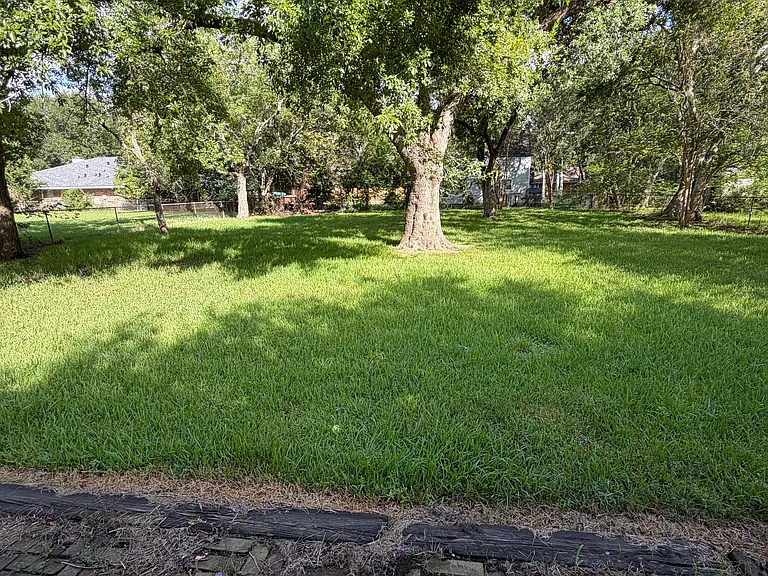 3522 E Circle Dr — Photo 12