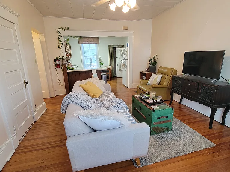 728 Ohio St #1 — Photo 11