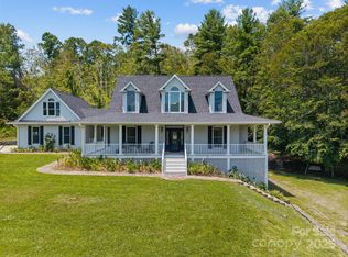 34 Anderson Rd, Weaverville, NC 28787