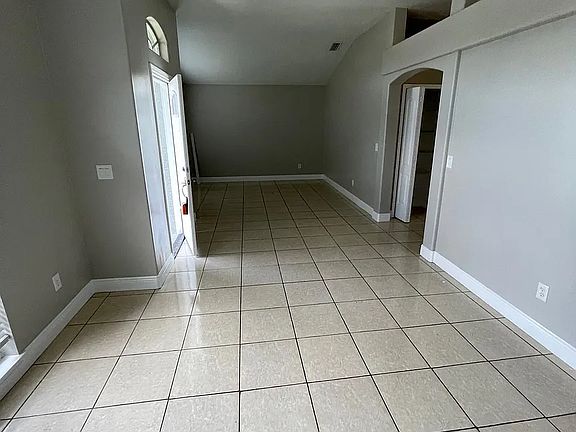 3rd image of 1048 Girard Dr #99