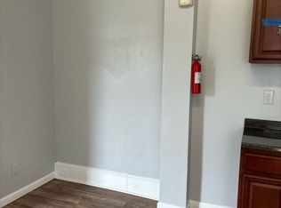 1204 W Rockland St #1, Philadelphia, PA 19141
