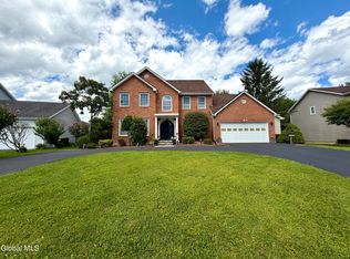257 Longhouse Lane, Slingerlands, NY 12159