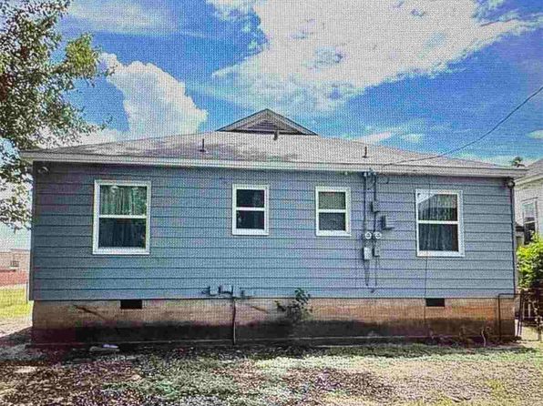 420 W Idaho Ave, Chickasha, OK 73018