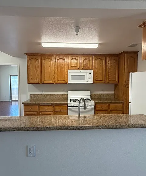 3401 Manning Ave #201 — Photo 7