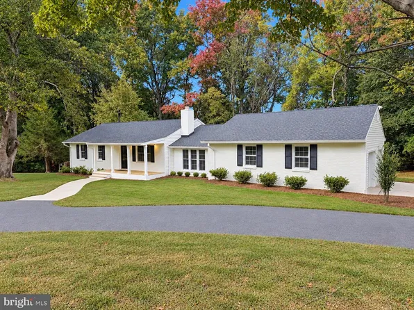 1672 Paris Oaks Rd, Owings, MD 20736