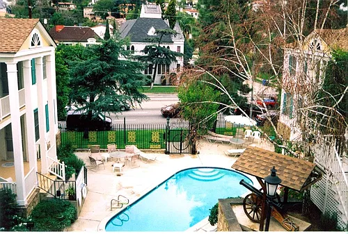 4024 Los Feliz Blvd Photo 1 4024 Los Feliz Blvd Photo 1