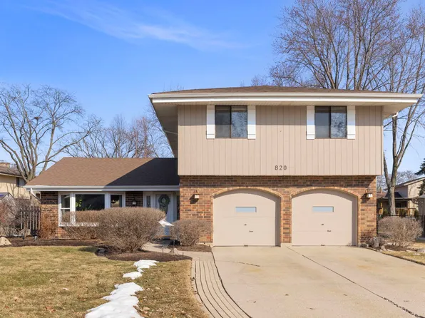 820 Sudbury Ct, Schaumburg, IL 60193