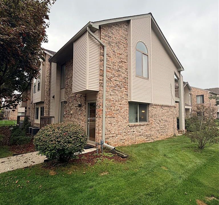 1st image of 42779 Lilley Pointe Dr