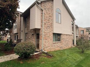 42779 Lilley Pointe Dr, Canton, MI 48187