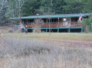 14919 E Emery Rd, Chattaroy, WA 99003