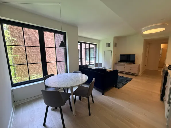 959 1st Avenue image 1 of 13
