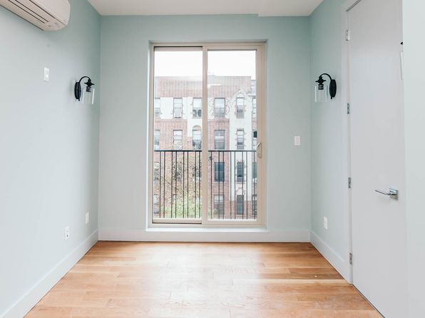 432 Stockholm St #3A