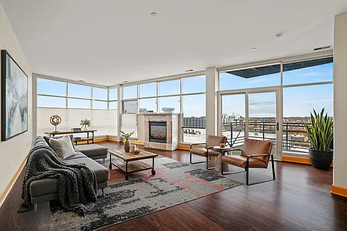 1111 N Marshall St #704 Photo 1