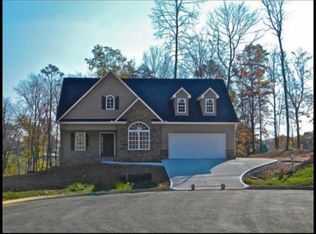 7800 Elkton Ln, Knoxville, TN 37849