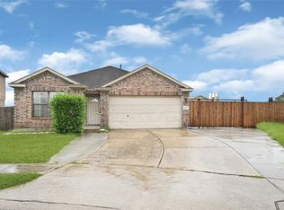 9002 Saint Laurent Ln, Houston, TX 77044