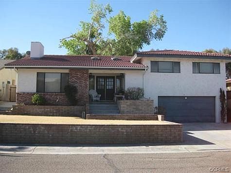 1st image of 613 Lagoon Dr