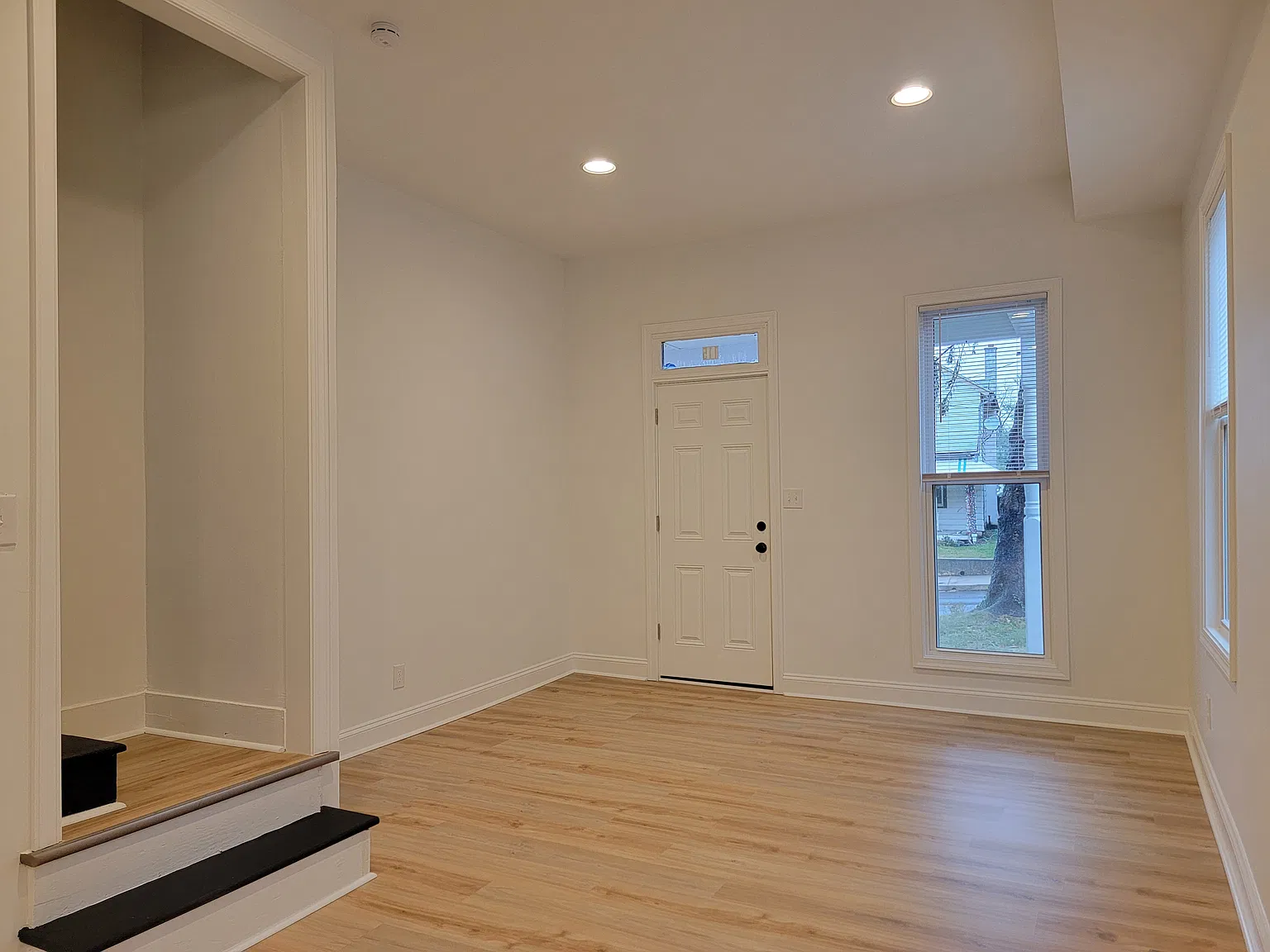 2 bed, 1120 sqft, $1,450 — Photo 4