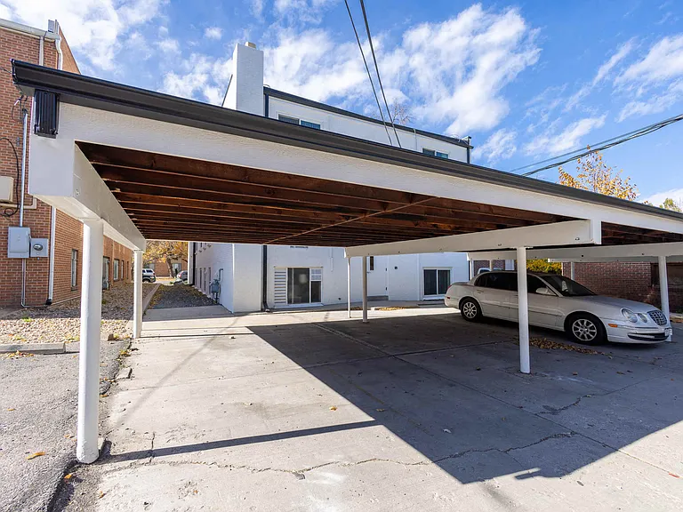 816 N Cherry St — Photo 12